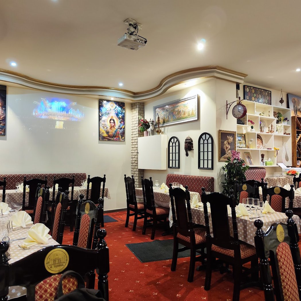 LE Raj’s Palace Restaurant indien 3